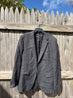 Hugo Boss 40R virgin wool blazer! Like new!